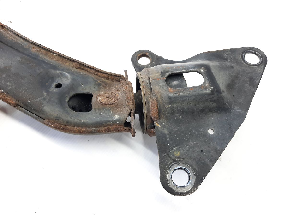 Insight Рычаг передний нижний правый Honda Insight 2010-2011 51350TK6A01 Honda Insight 4