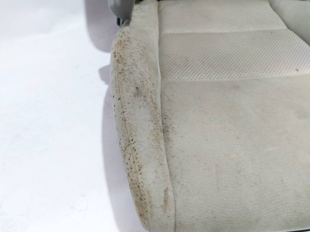 Insight Сидение водителя Honda Insight 2010-2014 81526TM8A02 Honda Insight 13