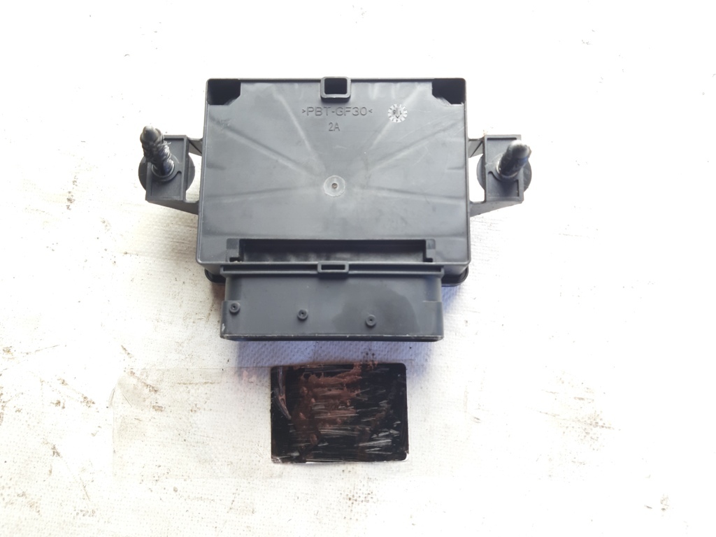 200. Модуль управління гальма стоянки Chrysler 200 2015-2017 68258697AA Chrysler 200