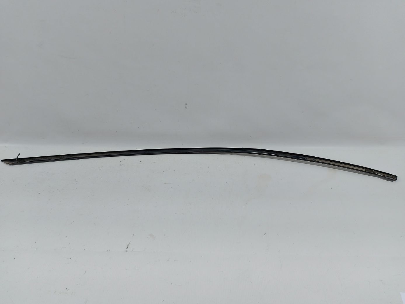 6 Молдинг арки двери передней правой наружный Mazda 6 2014-2017 GHP950981G Mazda 6 5