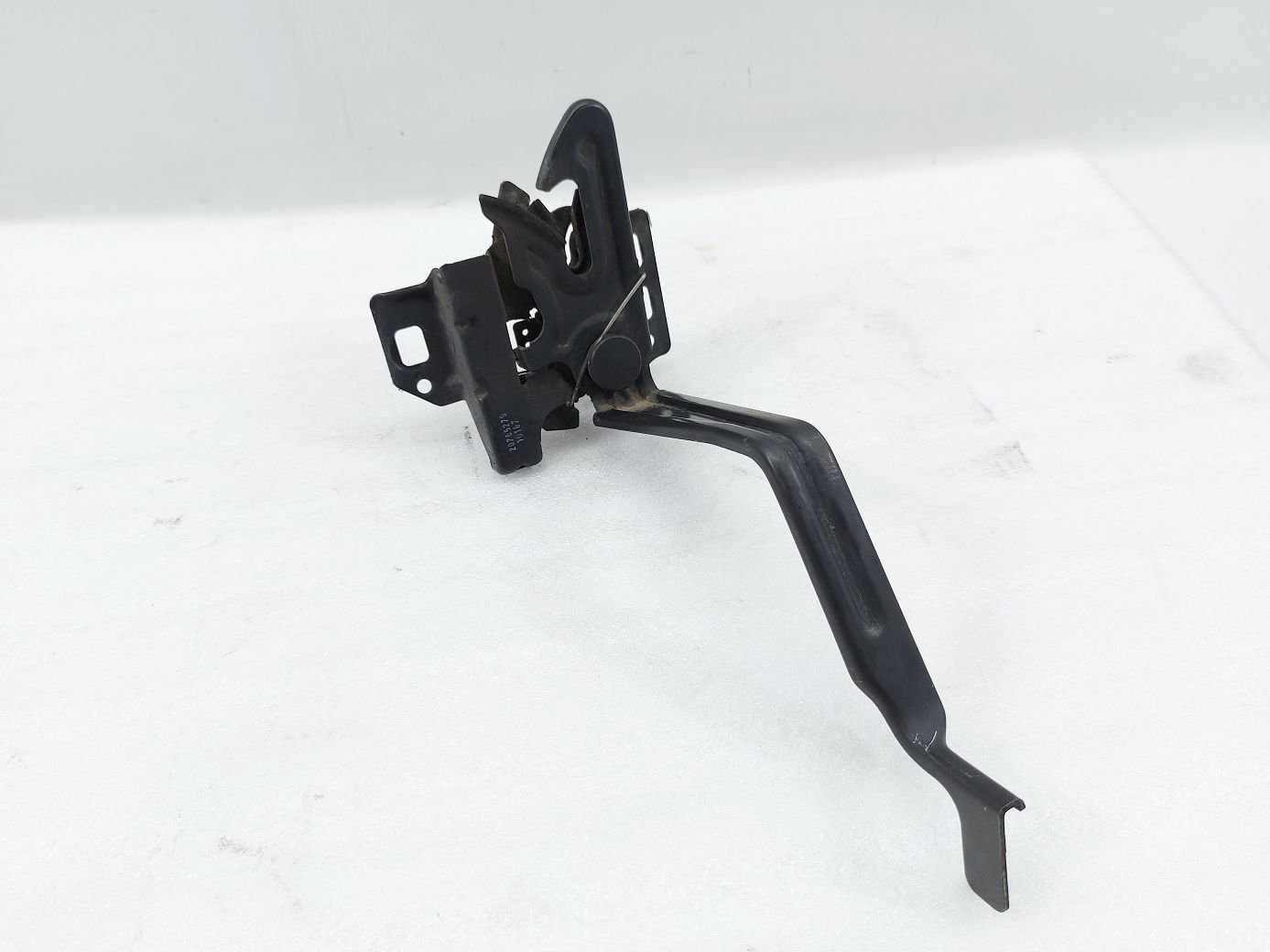 Hhr. Замок капота Chevrolet HHR 2006-2011 20765279 Chevrolet HHR