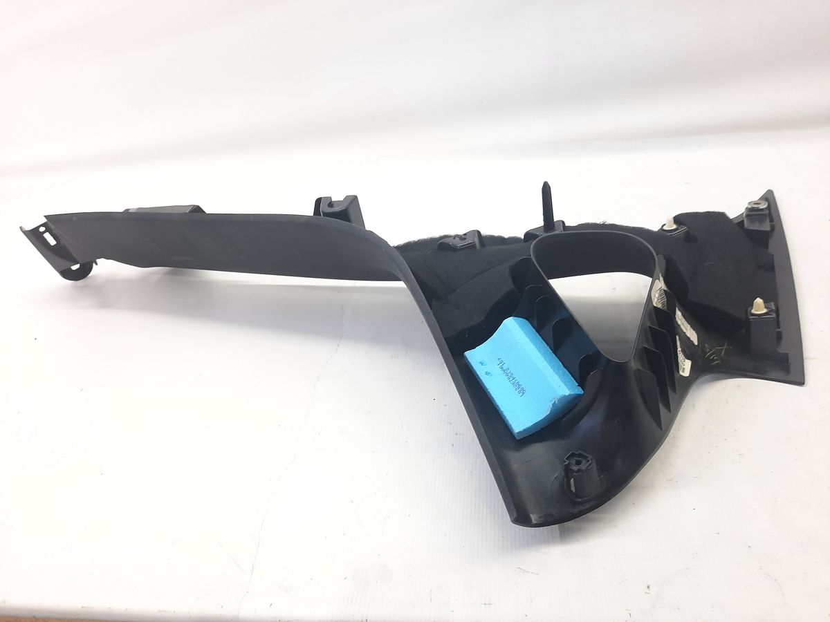 Dart Накладка стійки задньої права Dodge Dart 2013-2019 1SW46DX9AF Dodge Dart 9