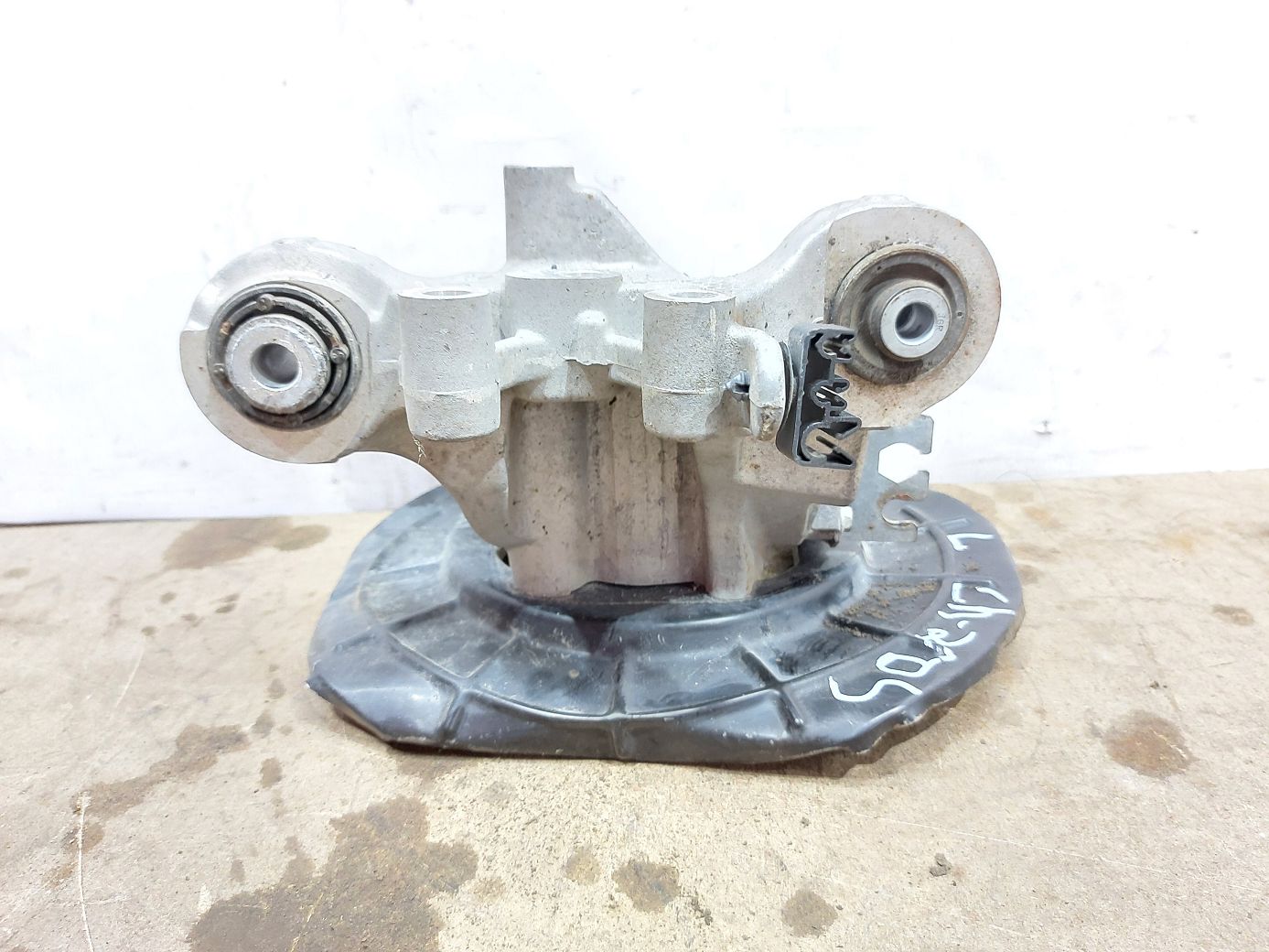 200 limited Поворотний кулак задній лівий Chrysler 200 Limited 2015-2017 68200071AC Chrysler 200 Limited 22