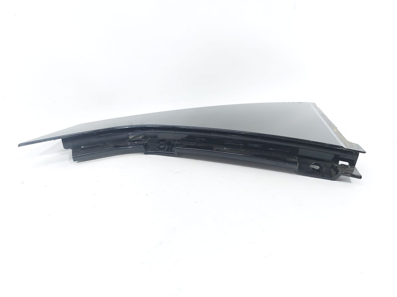 Impala Молдинг двері задньої лівої зовнішній задній Chevrolet Impala 2014-2020 84261835 Chevrolet Impala 4