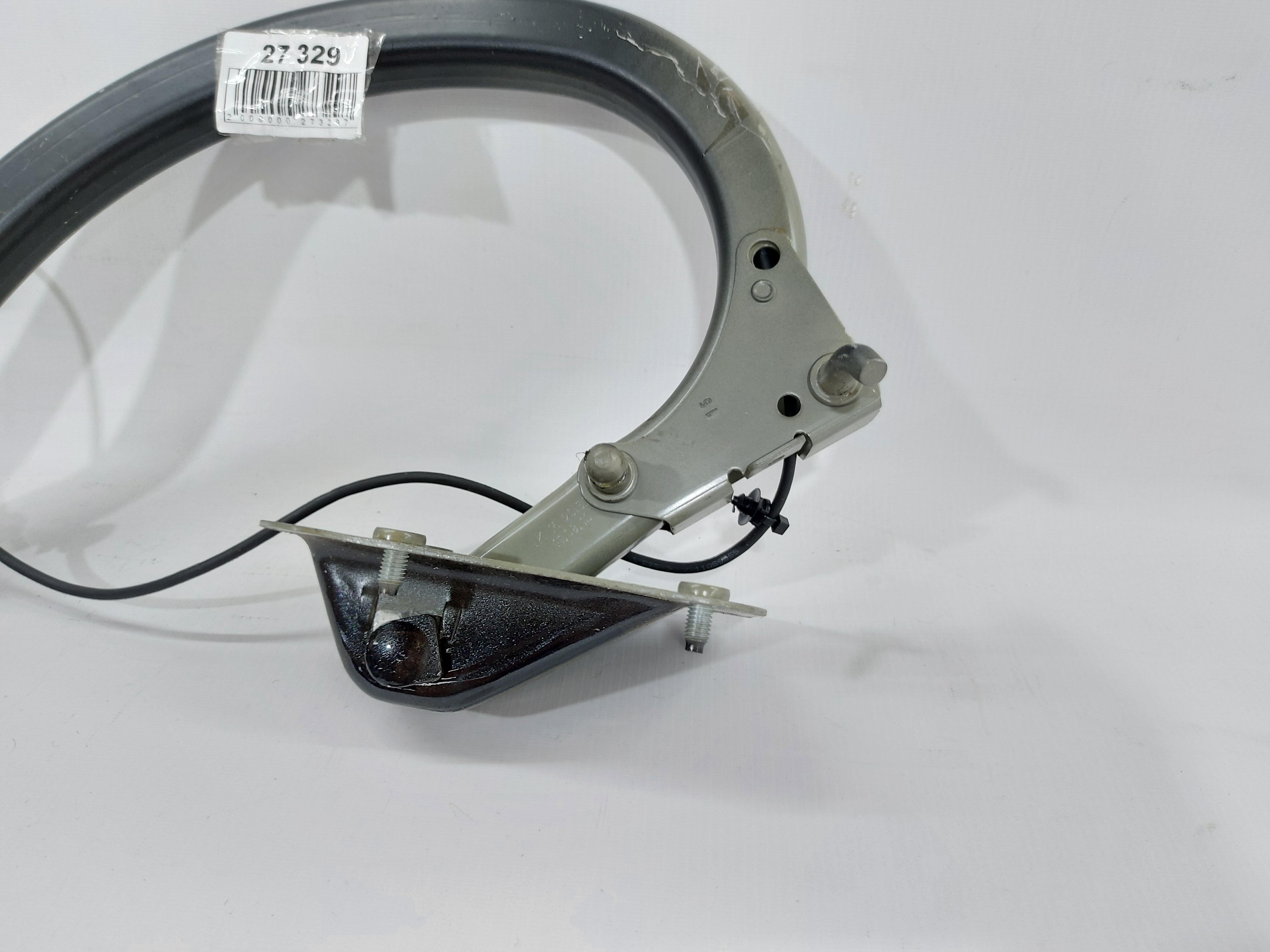 5 series Петля кришки багажника ліва BMW 5 series 2011-2016 41627204237 BMW 5 series 2