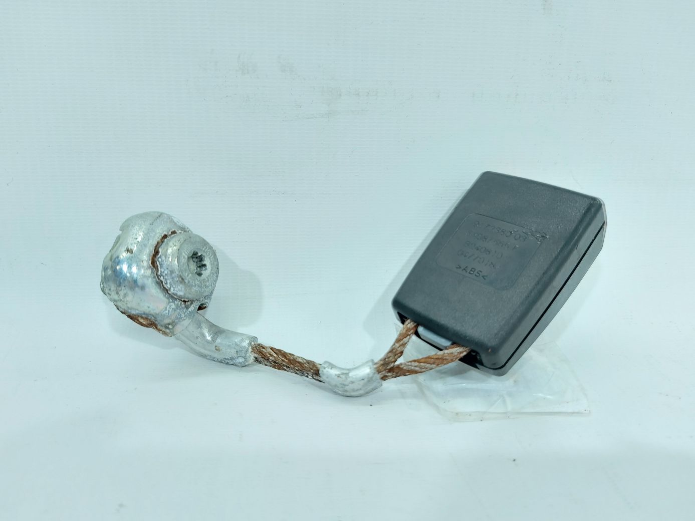 5 series. Замок ременя безпеки задній правий BMW 5 series 2011-2019 72119172380 BMW 5 series