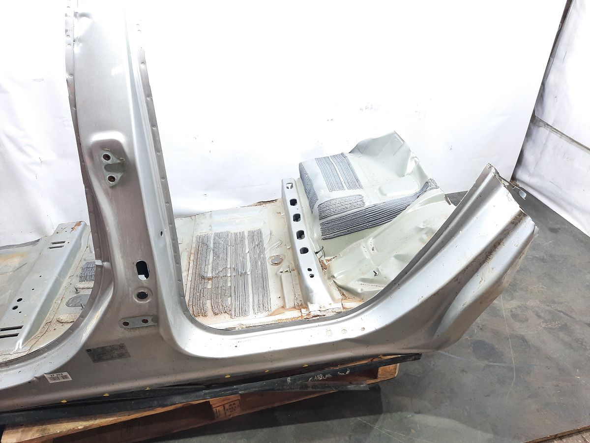 Equinox Стійка центральна ліва (метал) Chevrolet Equinox 2010-2017 23466071 Chevrolet Equinox 18