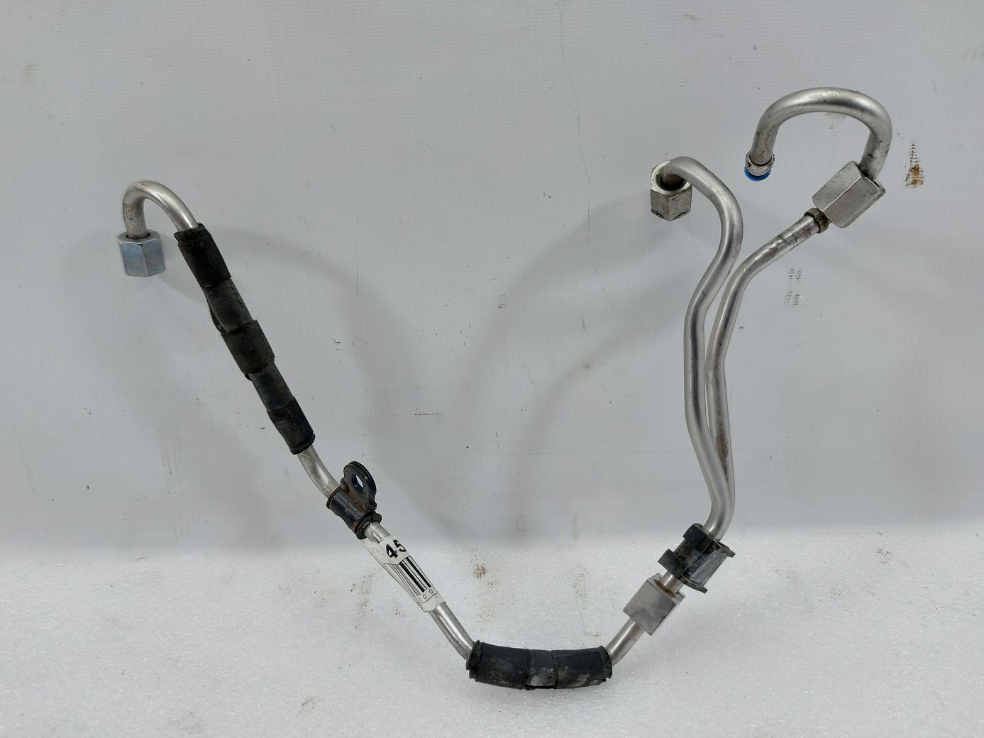 Cadenza. Паливна трубка (подвійна на паливні рампи) Kia CADENZA 2015 140708B0264 Kia CADENZA Cadenza. Паливна трубка (подвійна на паливні рампи) Kia CADENZA 2015 140708B0264 Kia CADENZA