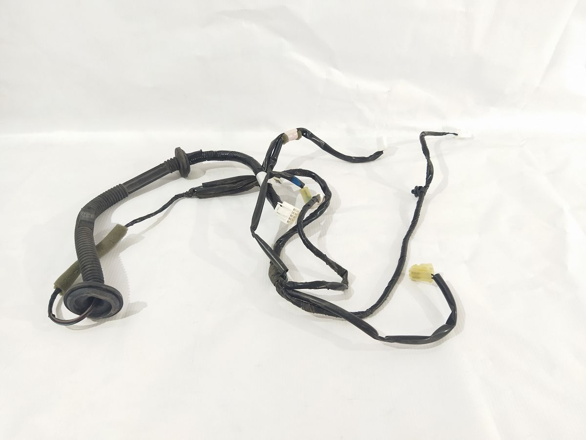 Legacy Проводка крышки багажника Subaru Legacy 2010-2014 81311AJ00A Subaru Legacy 1 Legacy Проводка крышки багажника Subaru Legacy 2010-2014 81311AJ00A Subaru Legacy 1