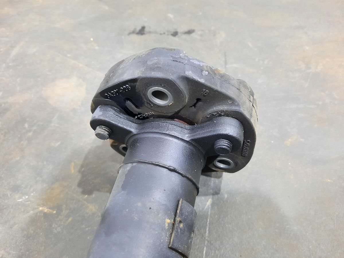 Ats Карданний вал Cadillac ATS 2014-2016 23121562 Cadillac ATS 6 Ats Карданний вал Cadillac ATS 2014-2016 23121562 Cadillac ATS 6