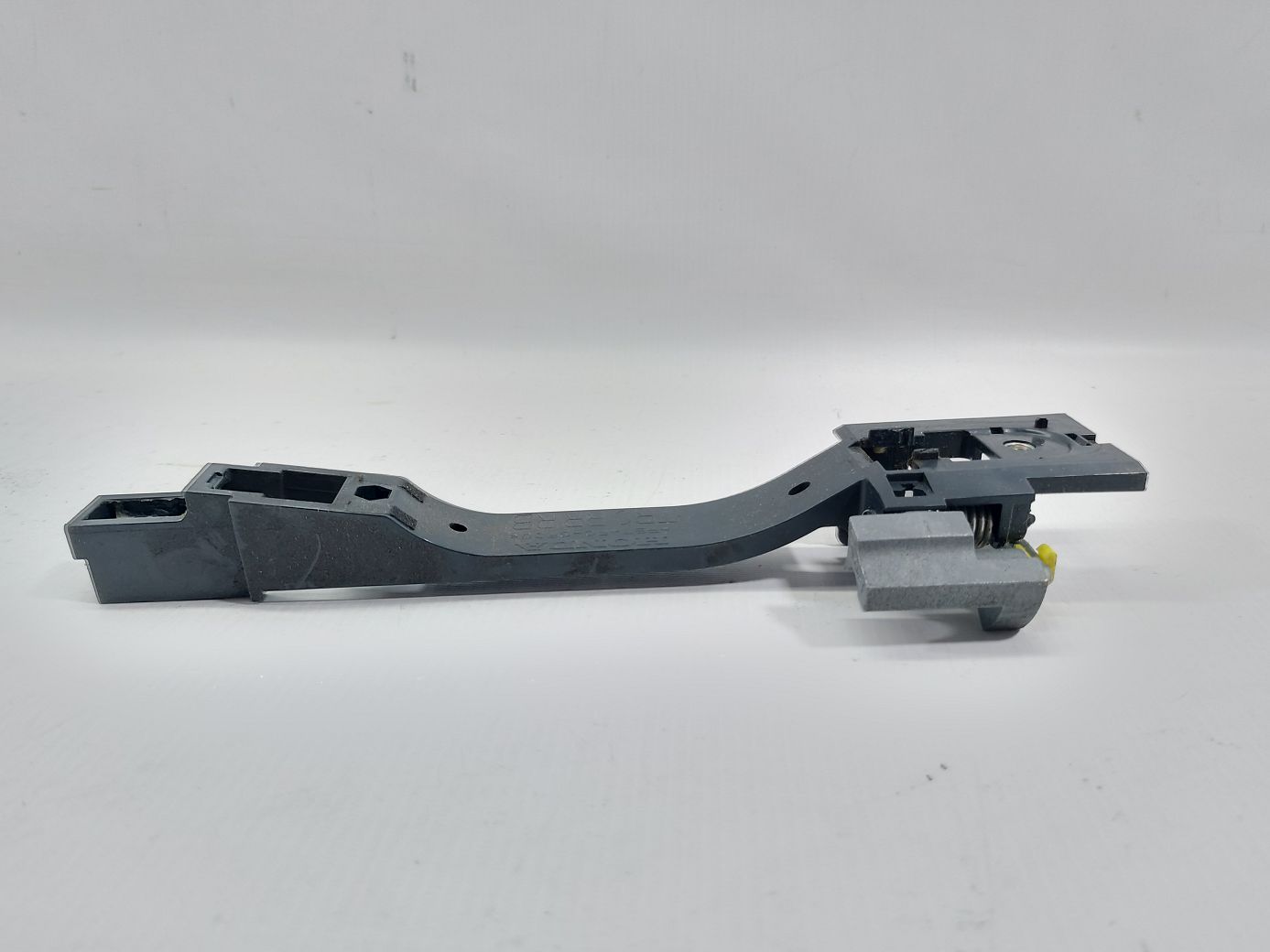 Civic Кронштейн ручки зовнішніх дверей задніх правих Honda Civic 2012-2015 72642TR0A01 Honda Civic 2