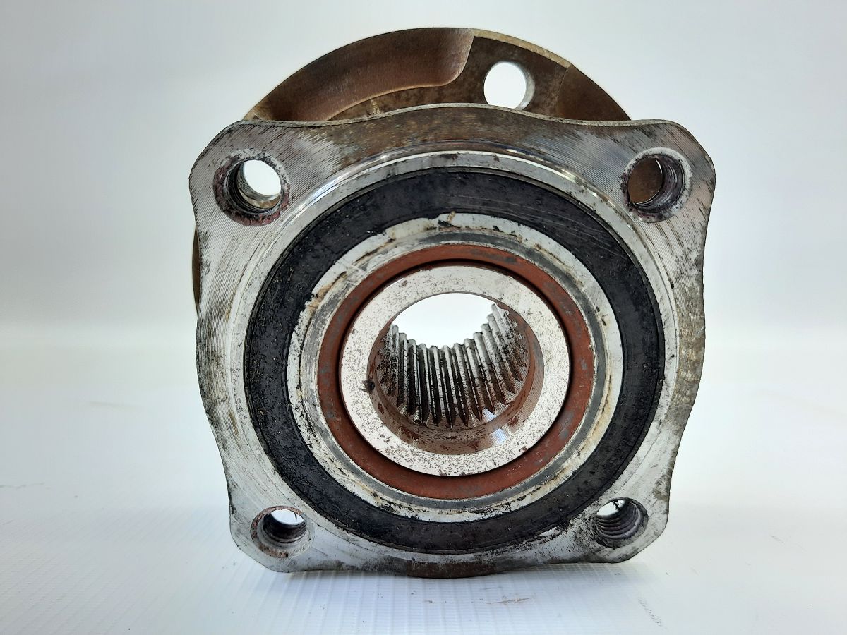 5 series Ступица задняя левая/правая BMW 5 series 2010-2017 33006867806 BMW 5 series 5