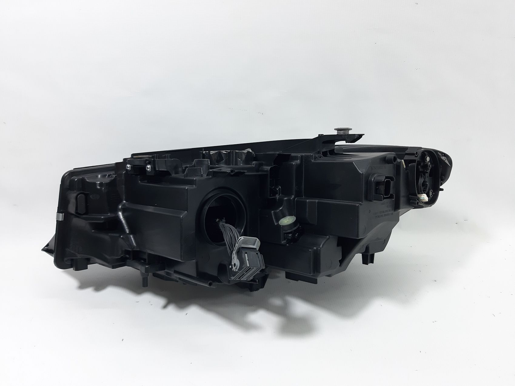 Фари головного світла Фара передня права BMW 3 2019-2023 63118496160 BMW 3 6