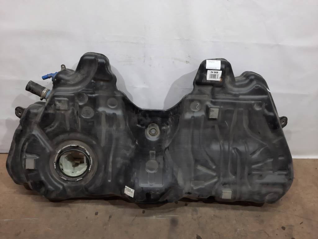7 series Топливный бак BMW 7 2009-2015 16117267498 BMW 7 1