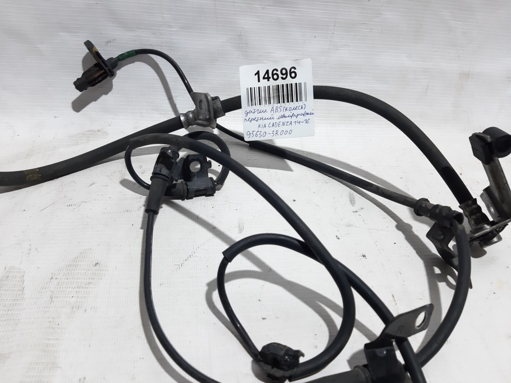 Cadenza Датчик ABS колес передних левый/правый Kia CADENZA 2014-2016 956303R000 Kia CADENZA 4