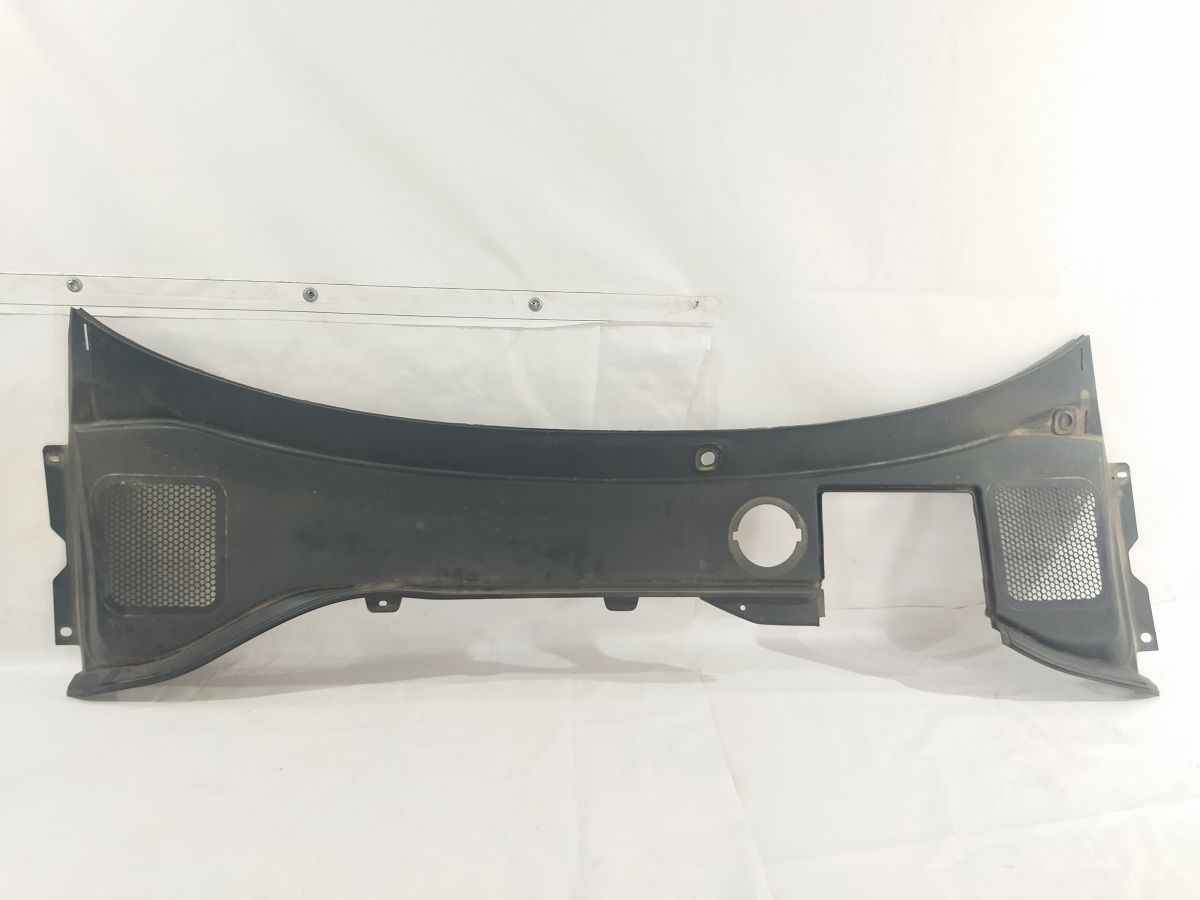 S60. Грати двірників Volvo S60 2011-2018 31402672 Volvo S60