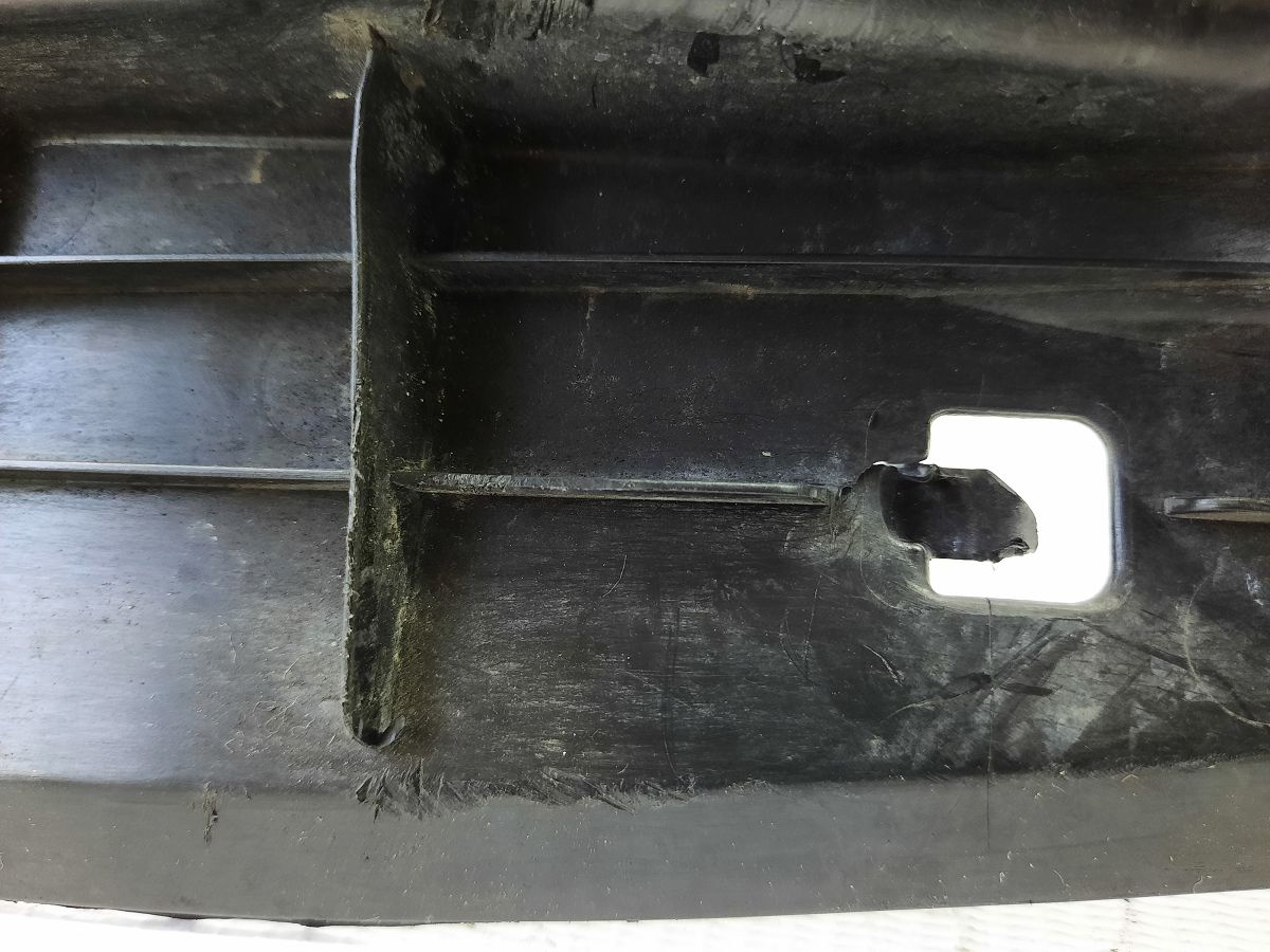 Accord Ущільнювач крила переднього правого Honda Accord Sedan 2013-2017 74105T2AA00 Honda Accord Sedan 4