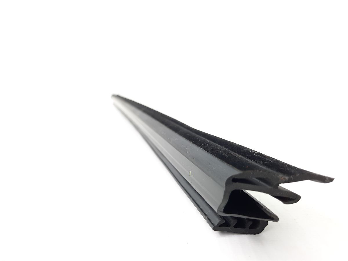 Journey Уплотнитель стекла внутренний двери передней левой Dodge Journey 2011-2020 5076875AC Dodge Journey 8