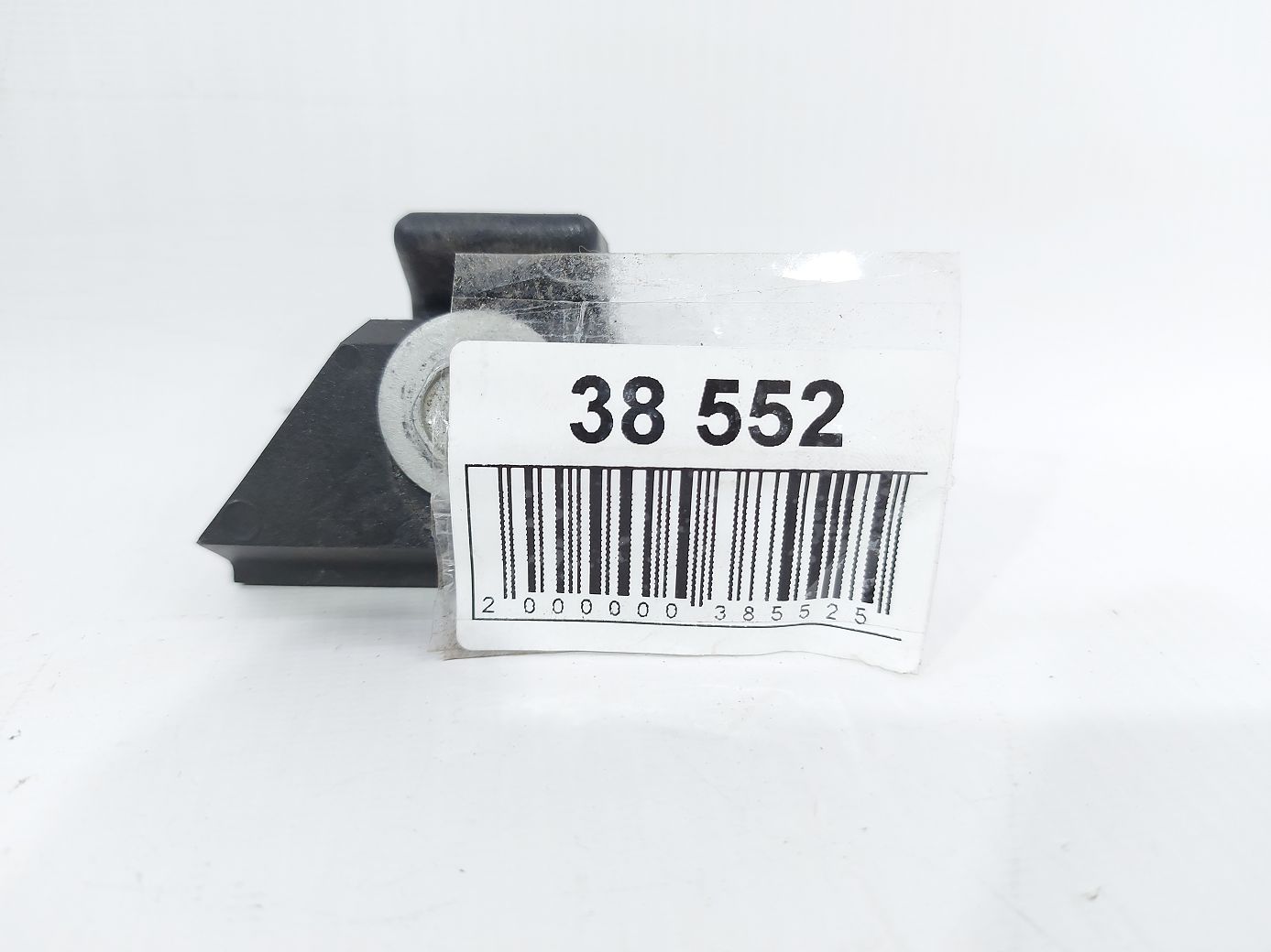 Malibu Кріплення АКБ Chevrolet Malibu 2018 84109393 Chevrolet Malibu 7