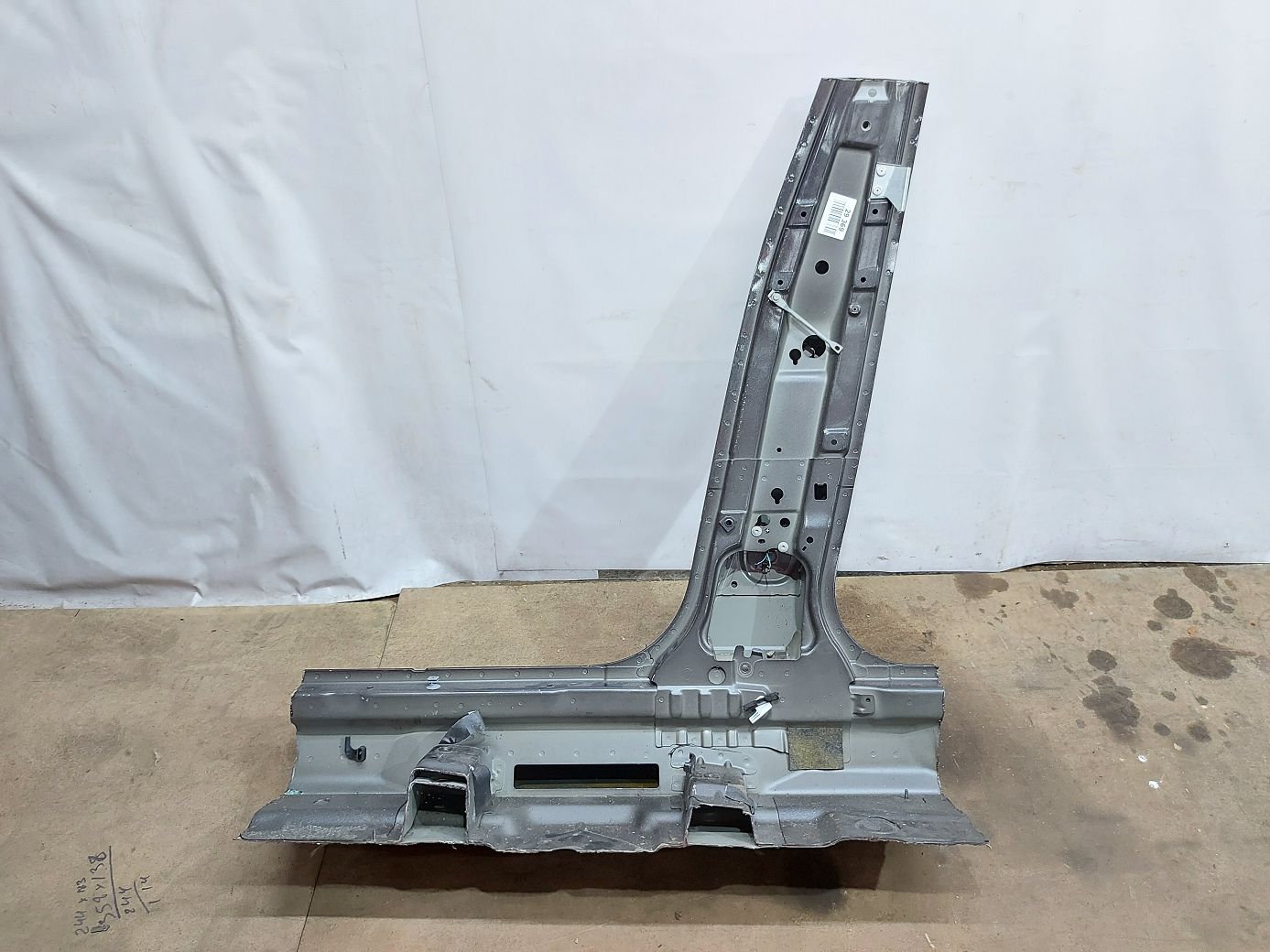 5 series Стійка центральна права (метал) BMW 5 series 2011-2016 41217240478 BMW 5 series 7