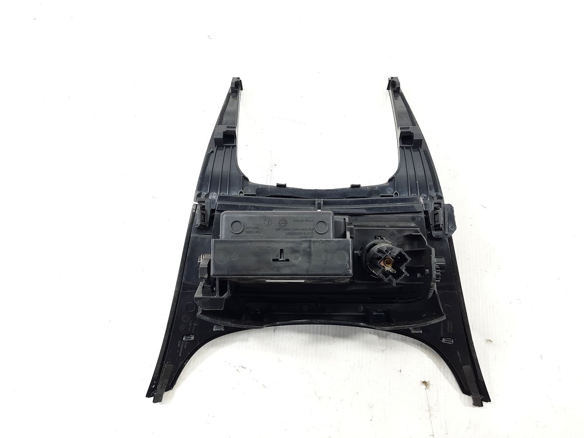 Regal Пепельница Buick Regal 2014-2017 22846518 Buick Regal 4