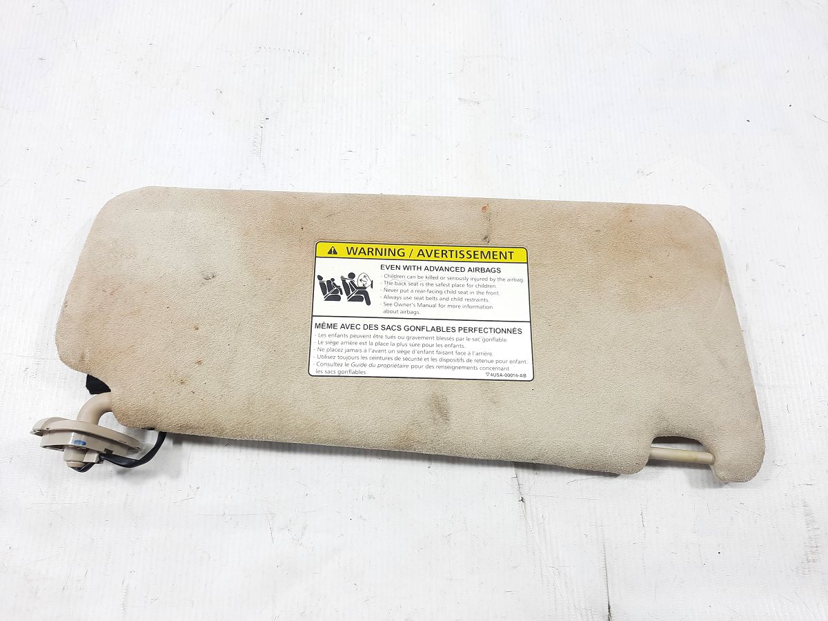 Xf. Козырек солнцезащитный левый Jaguar XF 2009-2015 C2Z10567AMN Jaguar XF