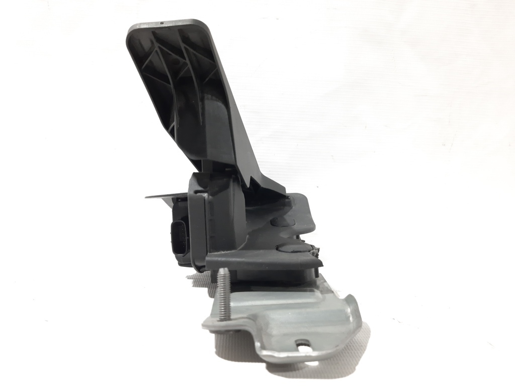 3 Педаль газа Mazda 3 2015-2020 BHN2V9091A Mazda 3 7