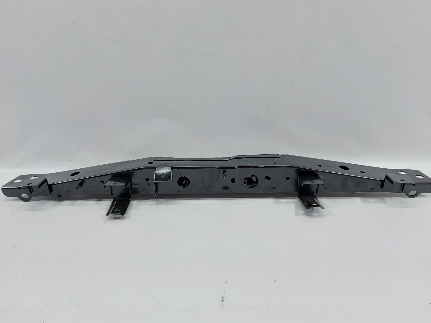 Quashqai Верхня планка телевізора Nissan Qashqai 2010-2013 F25114EAMH Nissan Qashqai 2