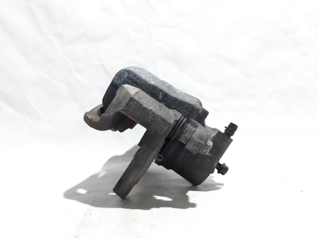 Cadenza Супорт гальмівний передній правий Kia CADENZA 2014-2016 581903RA60 Kia CADENZA 5