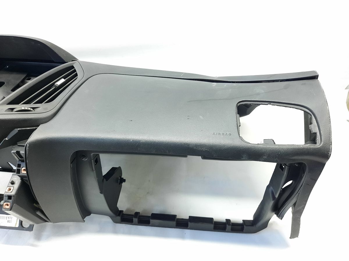 Equinox Торпеда Chevrolet Equinox 2010-2017 23286064 Chevrolet Equinox 17