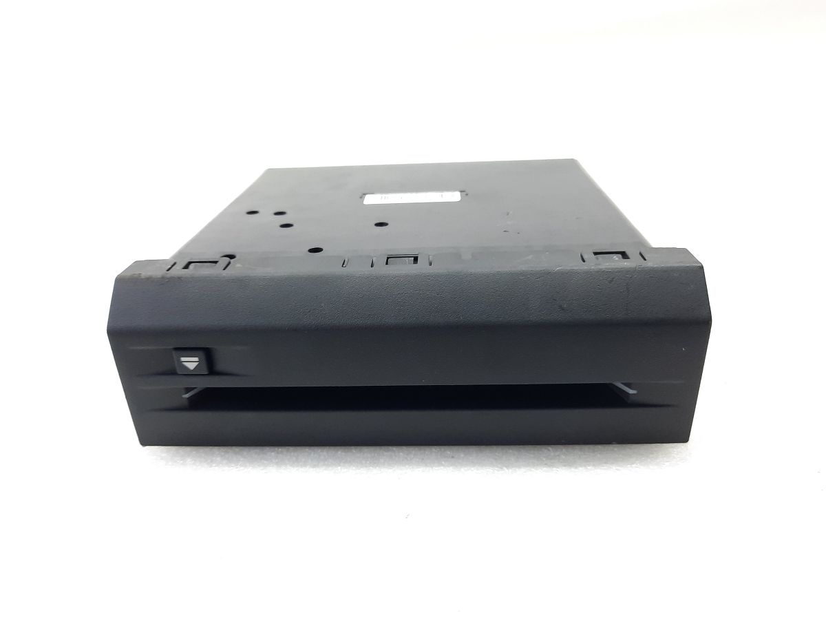 Ats. CD плеєр Cadillac ATS 2013-2014 13590745 Cadillac ATS Ats. CD плеєр Cadillac ATS 2013-2014 13590745 Cadillac ATS