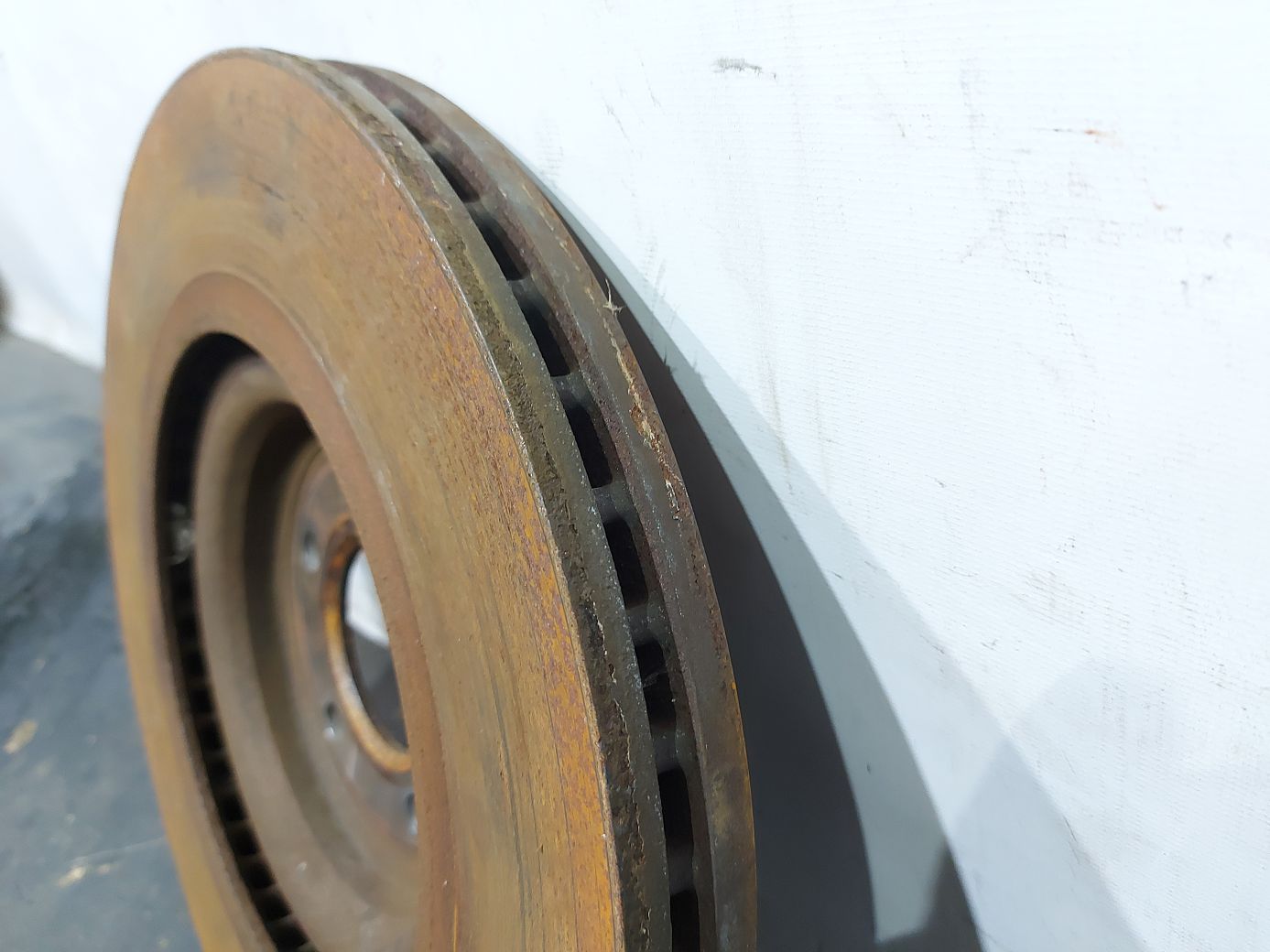 Xf Диск тормозной передний левый/правый Jaguar XF 2013-2015 C2C25336 Jaguar XF 4