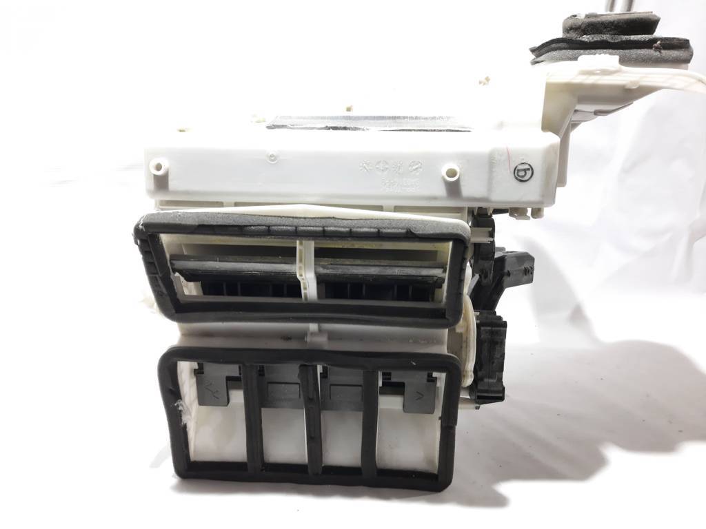 6 Піч салону Mazda 6 2014-2015 GHR961130D Mazda 6 2