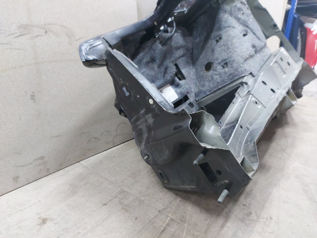 7 series Чверть задня ліва BMW 7 2012 41217204487 BMW 7 18