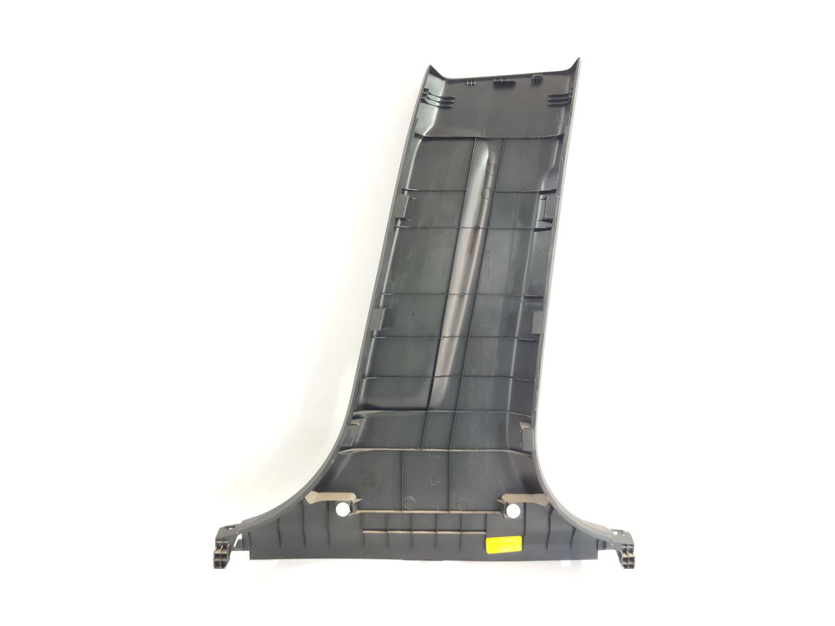 Optima Накладка центральної стійки нижня ліва Kia Optima 2016-2020 85835D5000WK Kia Optima 2