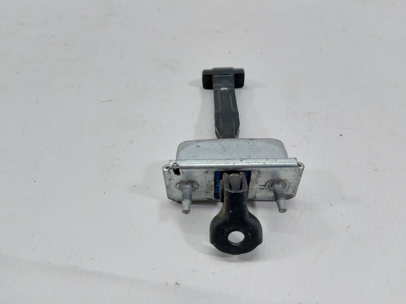 Focus. Обмежувач двері передньої лівої Ford Focus 2012-2018 CP9Z5823500A Ford Focus