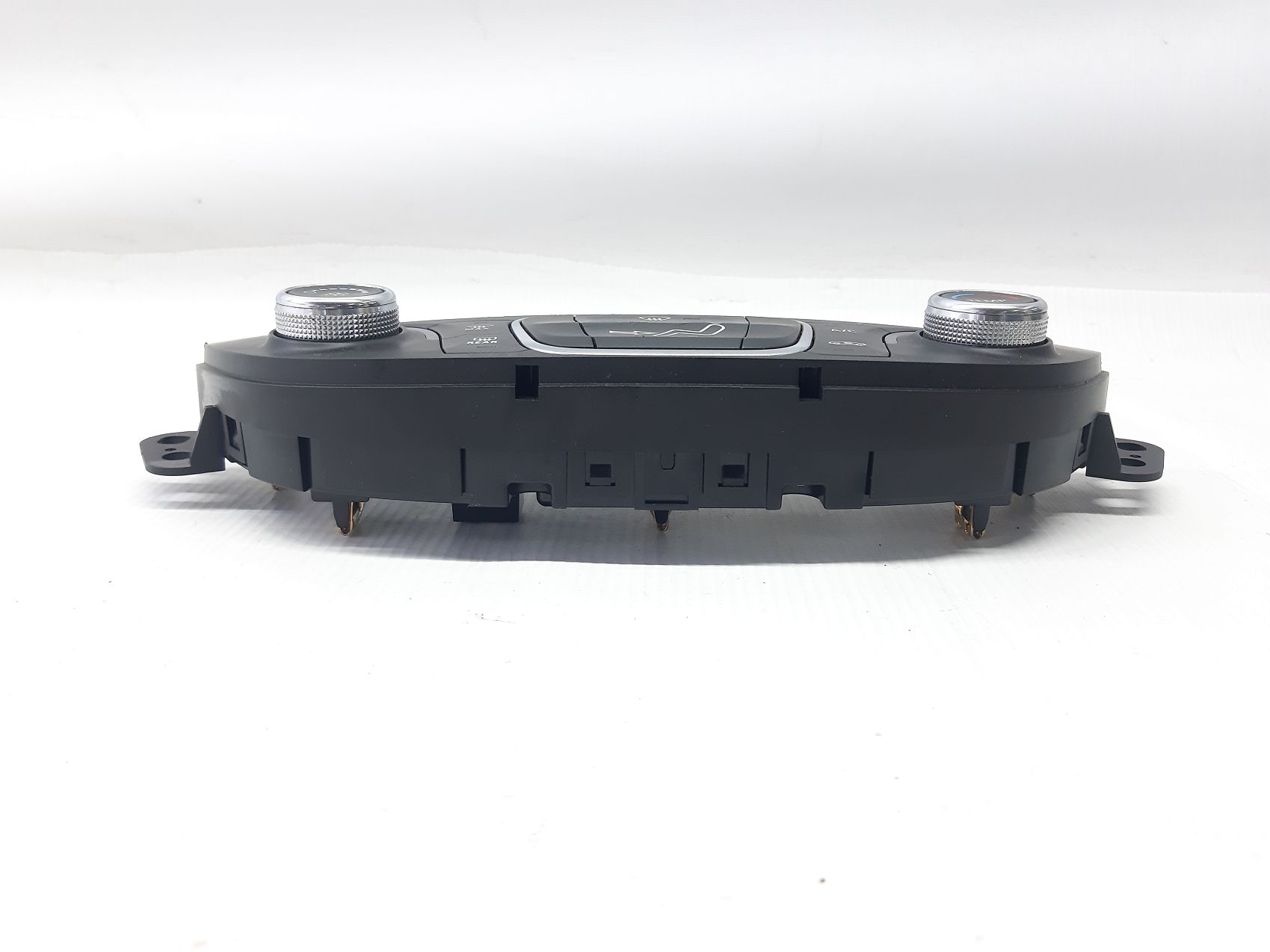 Malibu Кнопки керування клімат контролем Chevrolet Malibu 2018 84426646 Chevrolet Malibu 4