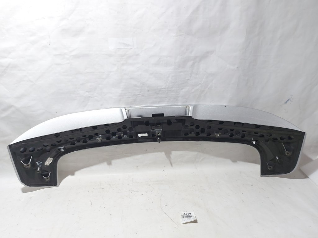 Focus Спойлер кришки багажника Ford Focus 2012-2018 CP9Z5844210BA Ford Focus 13