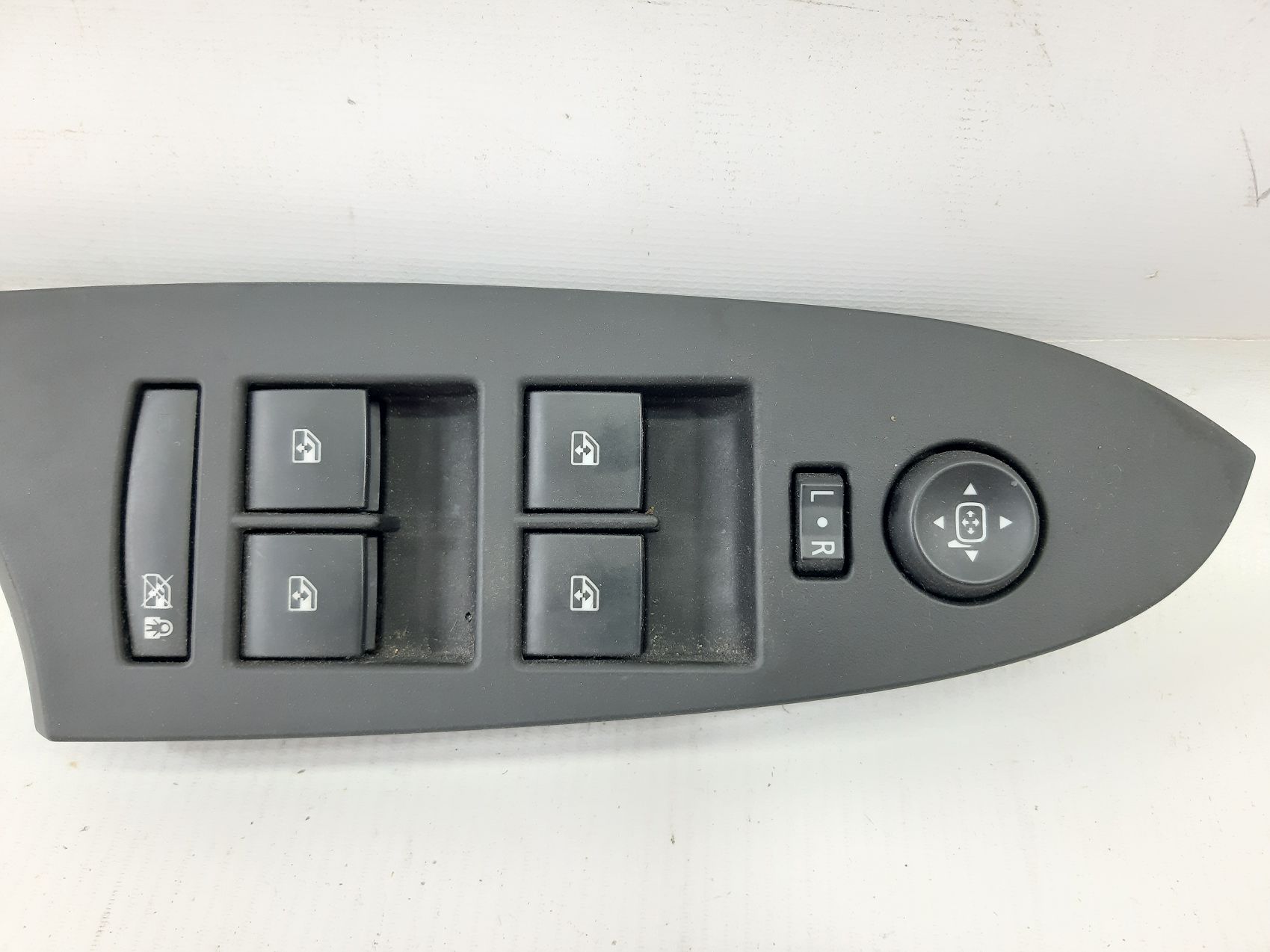Ats Кнопки керування склопідйомником двері передньої лівої Cadillac ATS 2013-2018 23441475 Cadillac ATS 2