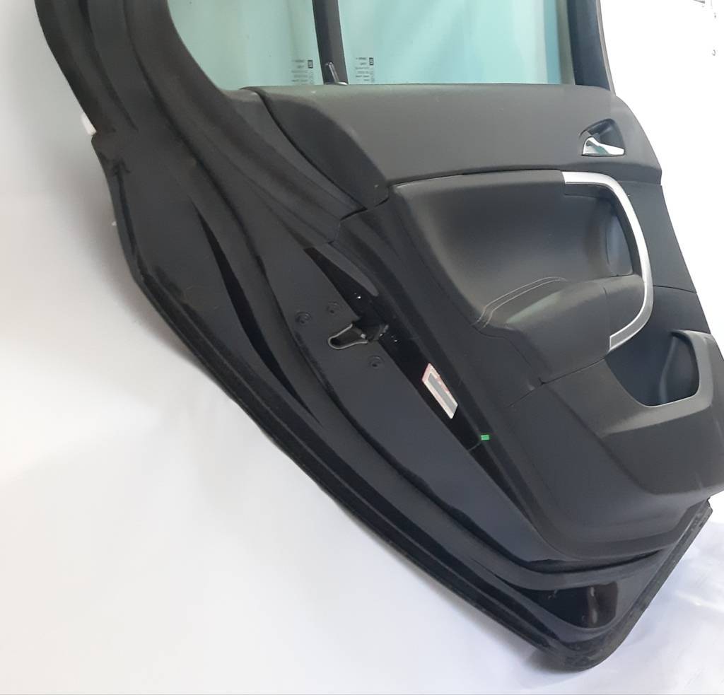 Regal Двері задні ліві Buick Regal 2011-2017 13469926 Buick Regal 24