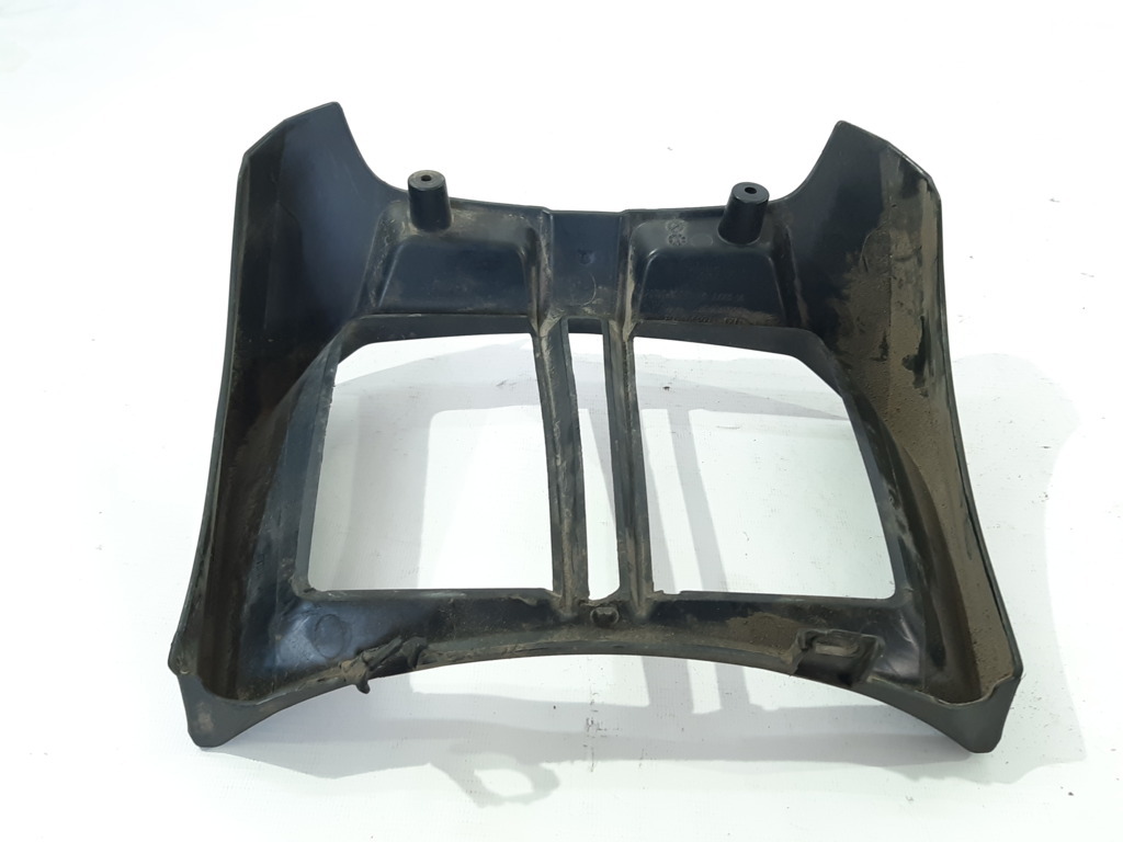 R 1200 r Кожух радіатора BMW R1200 R 2011-2014 17217728347 BMW R1200 R 3