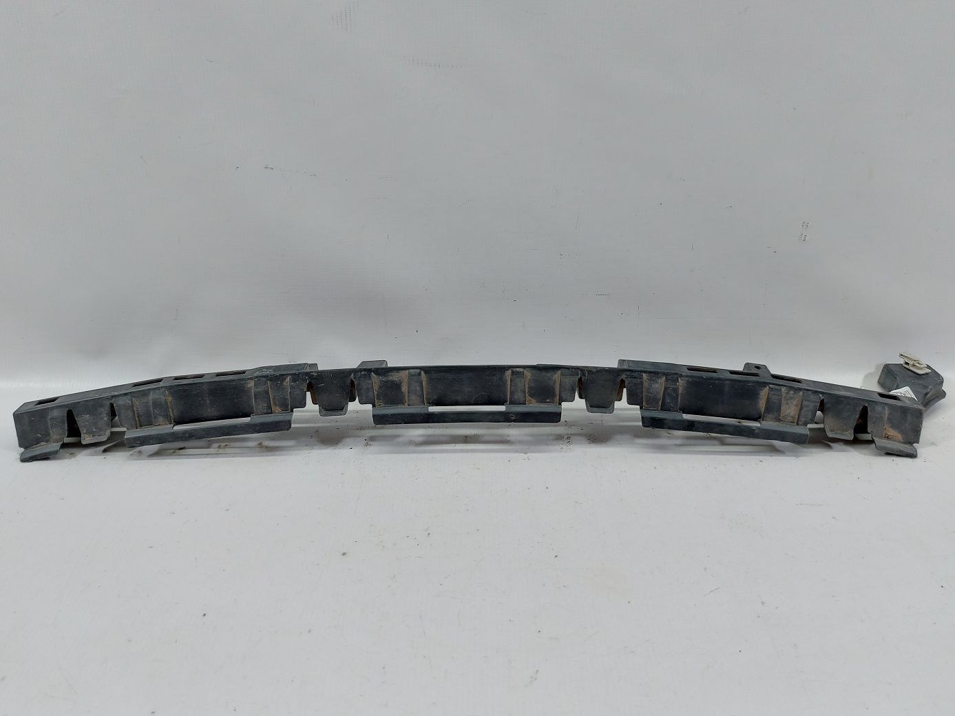 Malibu Крепление бампера заднего центральное Chevrolet Malibu 2013-2015 22934598 Chevrolet Malibu 2