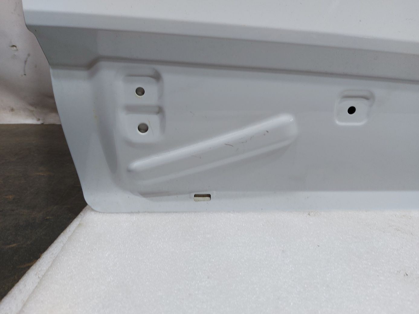 Двери Дверь передняя правая (белая) Volkswagen 12D831056 Volkswagen ID.6 2