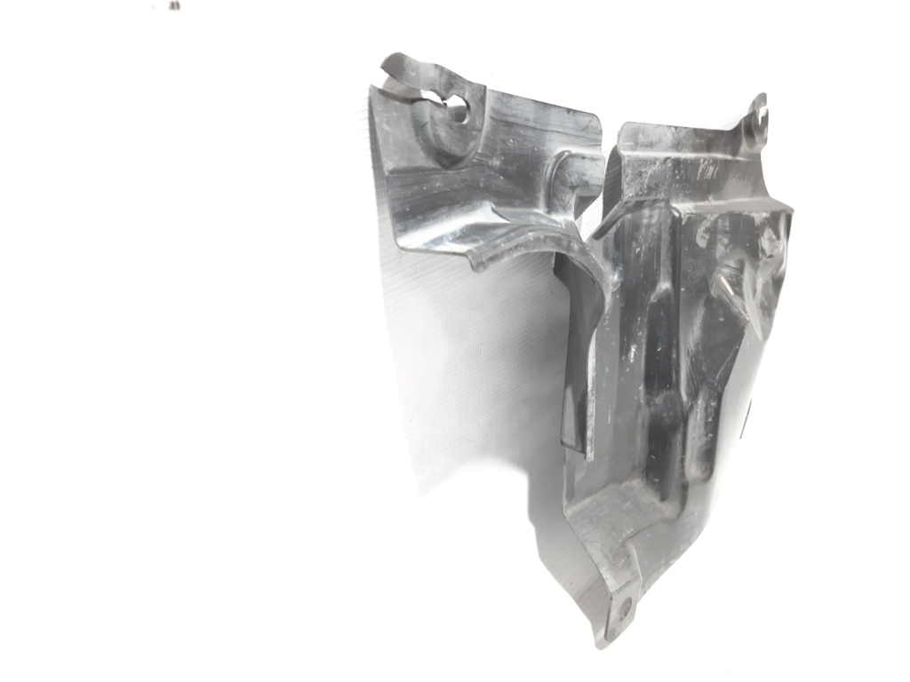 3 Пильовик двигуна бічний лівий Mazda 3 2014-2018 BJS756342 Mazda 3 10