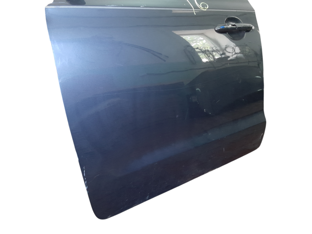 Sedona Двері передні ліві KIA SEDONA 2015-2018 76003-A9001 Kia Sedona 5