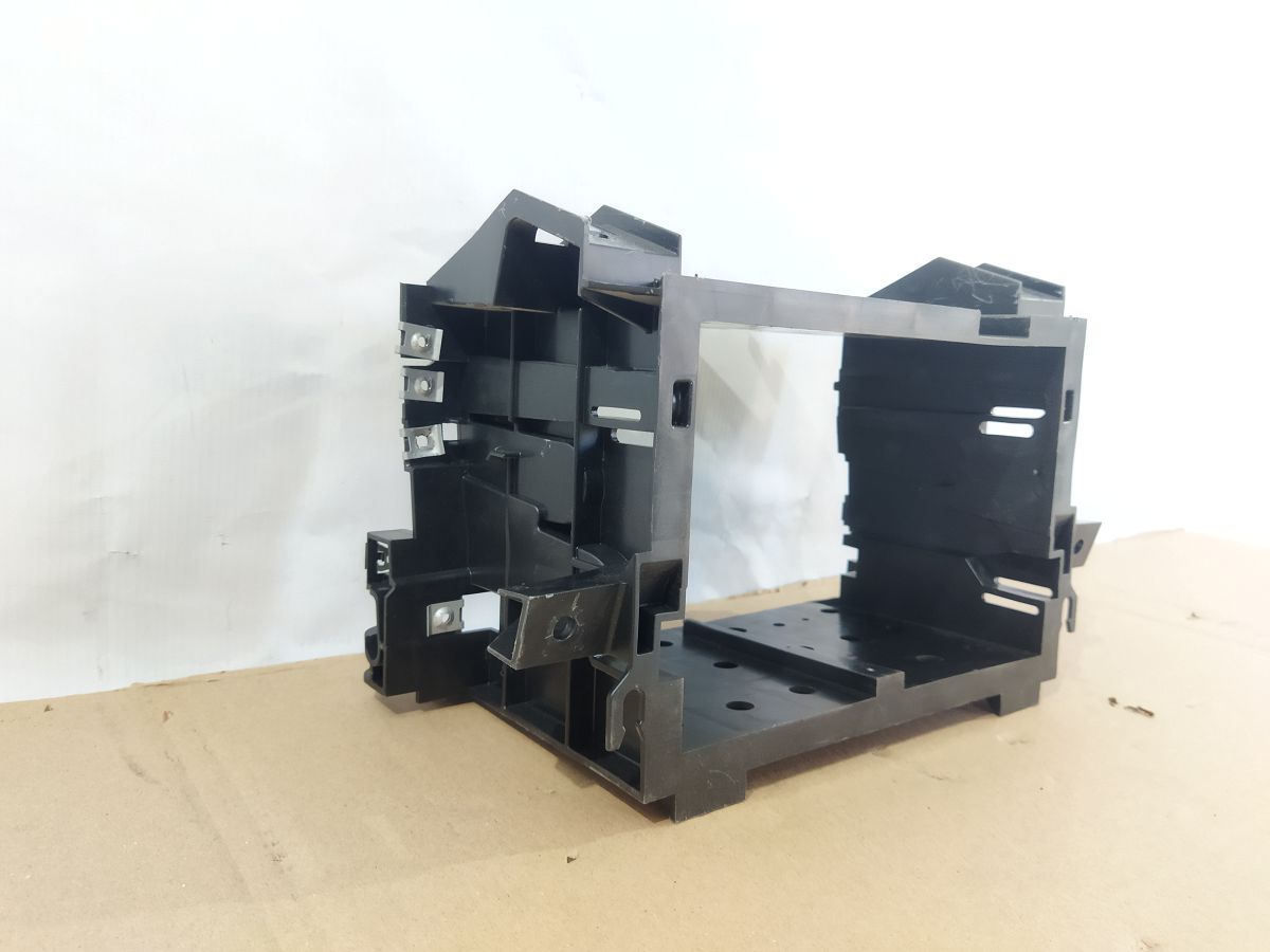 Fortwo Кріплення магнітоли Smart Fortwo 2008-2016 4516800116 Smart Fortwo 2