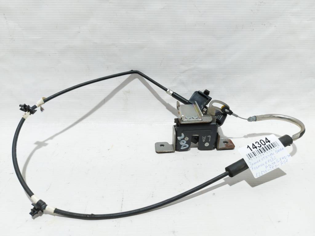 Ilx. Замок відкидання спинки лівої Acura ILX 2013-2020 82620TR0A01 Acura ILX