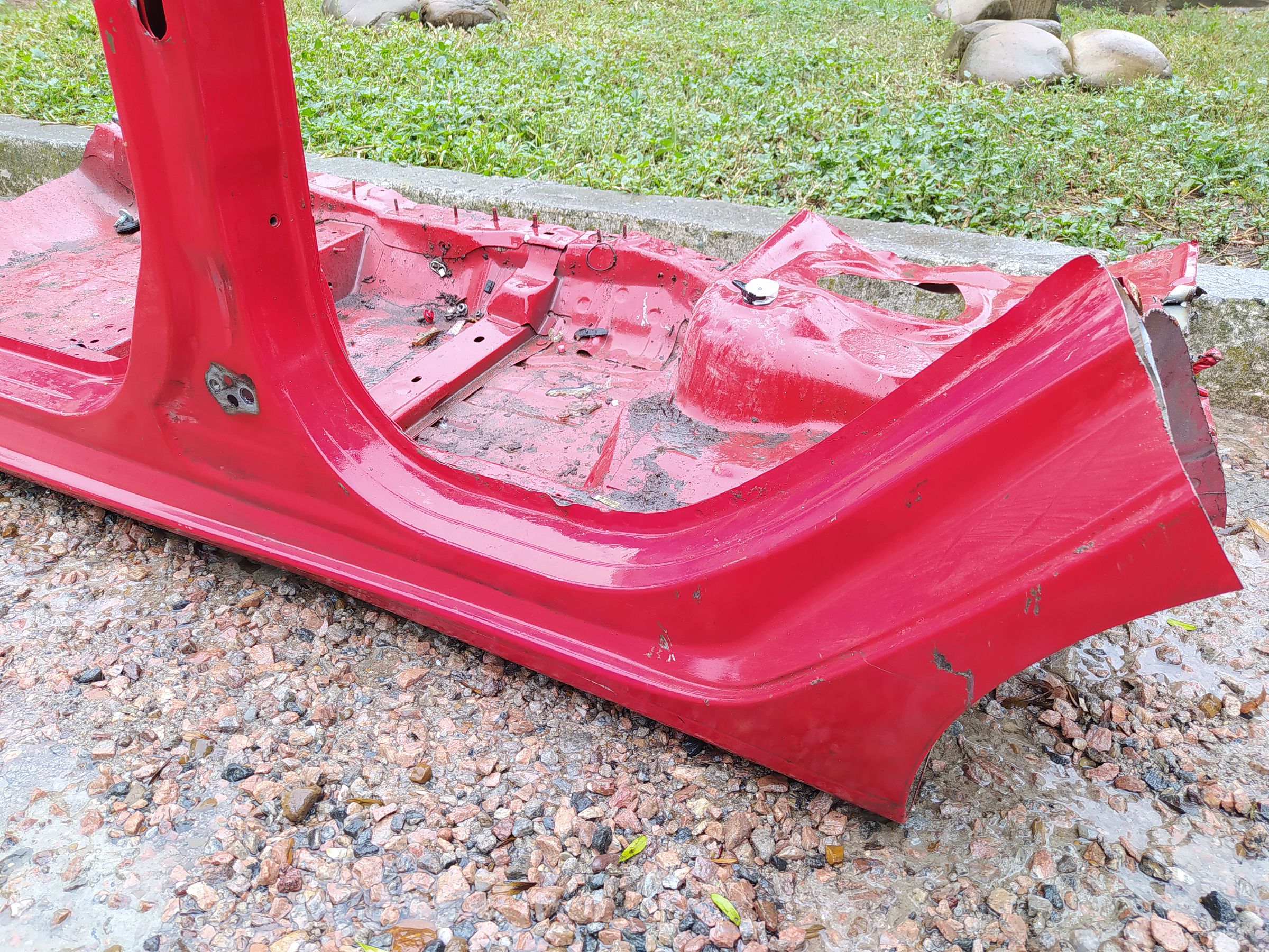 Fiesta Стійка центральна ліва (метал) Ford Fiesta 2011-2019 AE8Z5424383A Ford Fiesta 3