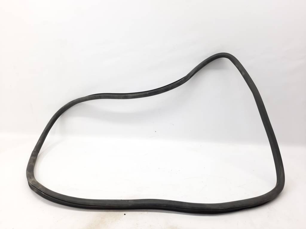 Dart Ущільнювальна гумка отвору дверей задньої лівої/правої Dodge Dart 2013-2019 68085078AF Dodge Dart 30