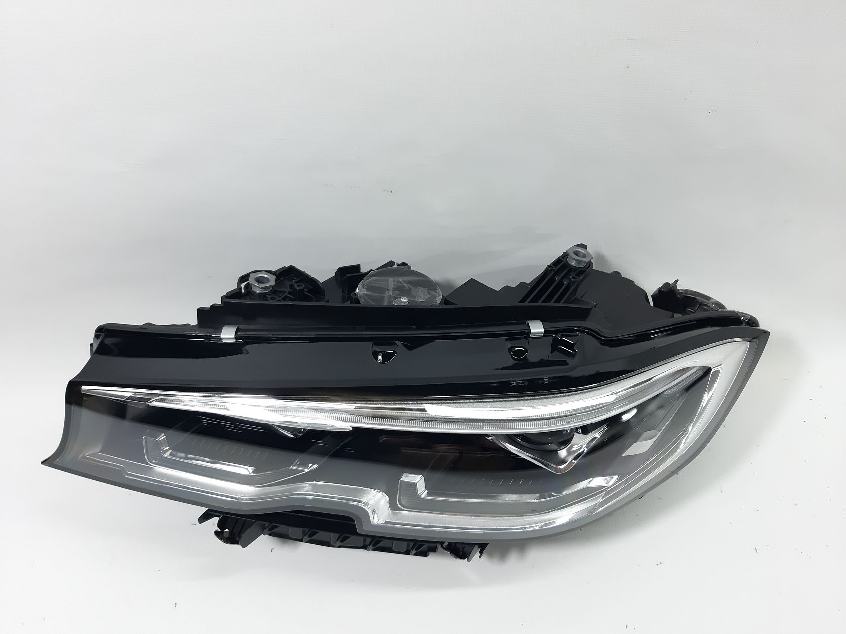 Фари головного світла Фара передня ліва BMW 3 2019-2023 63118496159 BMW 3 5 Фари головного світла Фара передня ліва BMW 3 2019-2023 63118496159 BMW 3 5